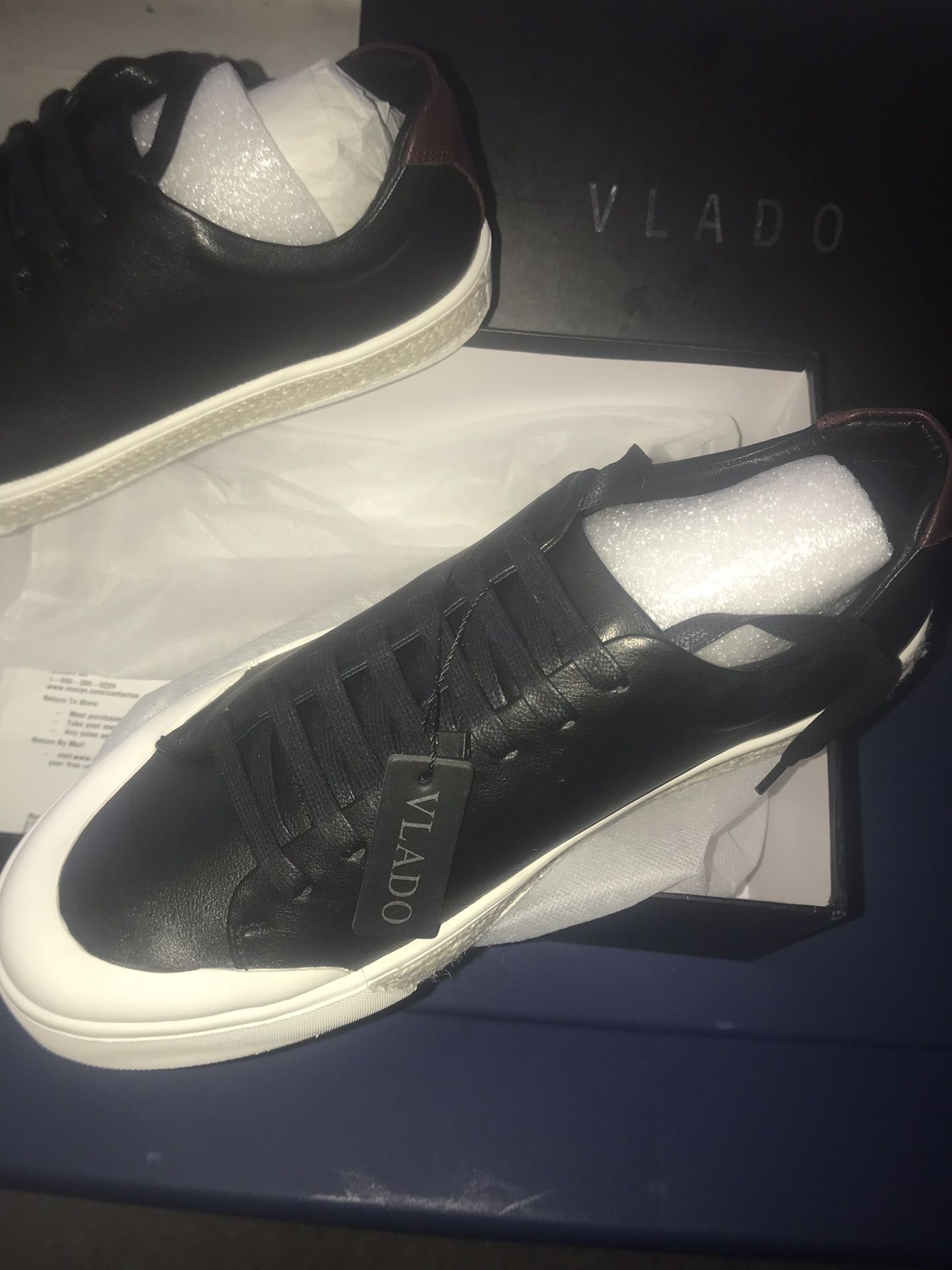 VLADO RAYMOND SNEAKER size 12