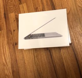 Brandnew MacBook Pro 13” Touch Bar 2020 latest model