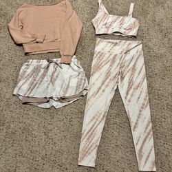 Four Piece Mix And Match Athletic/Yoga Outfit From Forever 21