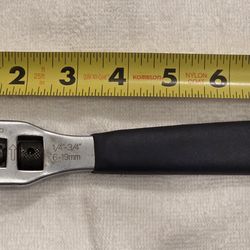 Adjustable Universal Spanner Wrench