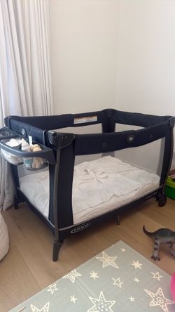 Portable Baby Bassinet – Black