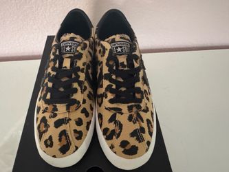 New converse breakpoint ox light Fawn/Black/White men size 5/women 6.5