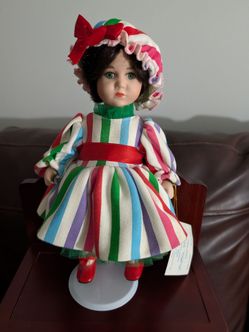 Limited Edition #112/5000 Kathleen Stayton "Pixie Stix" Full Porcelain Doll w/ Tag & Stand $30 OBO