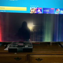 65’Hisense damaged