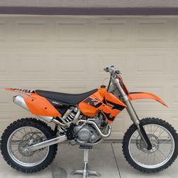 KTM Dirt Bike 450 SX