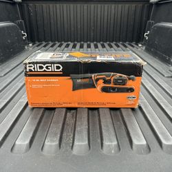RIDGID 6.5 Amp Corded 3 in.W x 18 in.L Heavy-Duty Variable Speed Belt Sander w/AIRGUARD Technology 