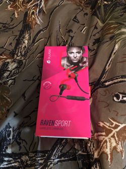 Owlee Raven noise cancelling headphones