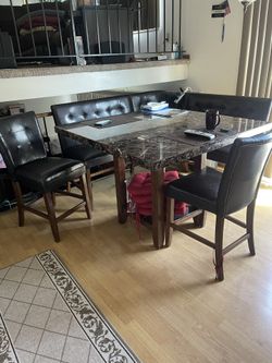 Dinning Table