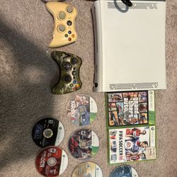 Xbox 360 + 8 Games (hablo Espanol)