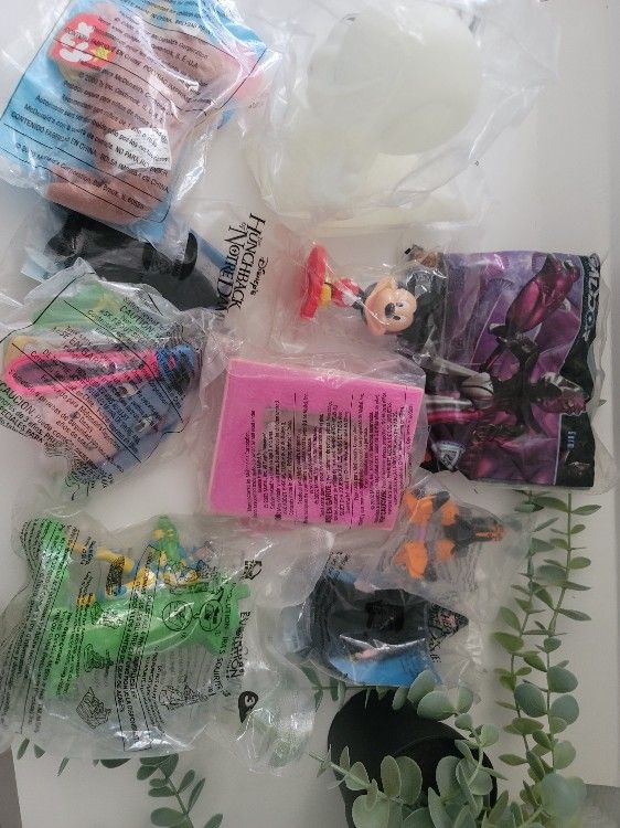 Mcdonald Collectors TOYS FOR SALE