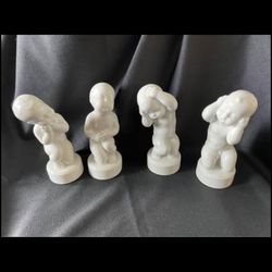 4 Bing & Grondahl Baby Aches, 2(contact info removed) 2(contact info removed) Svend Lindhardt 1960’s