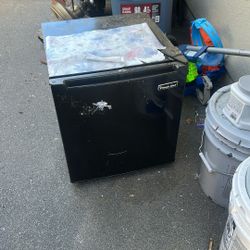 Mini Fridge