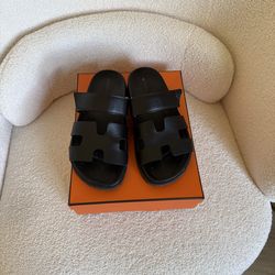 Hermes Chypre Sandals