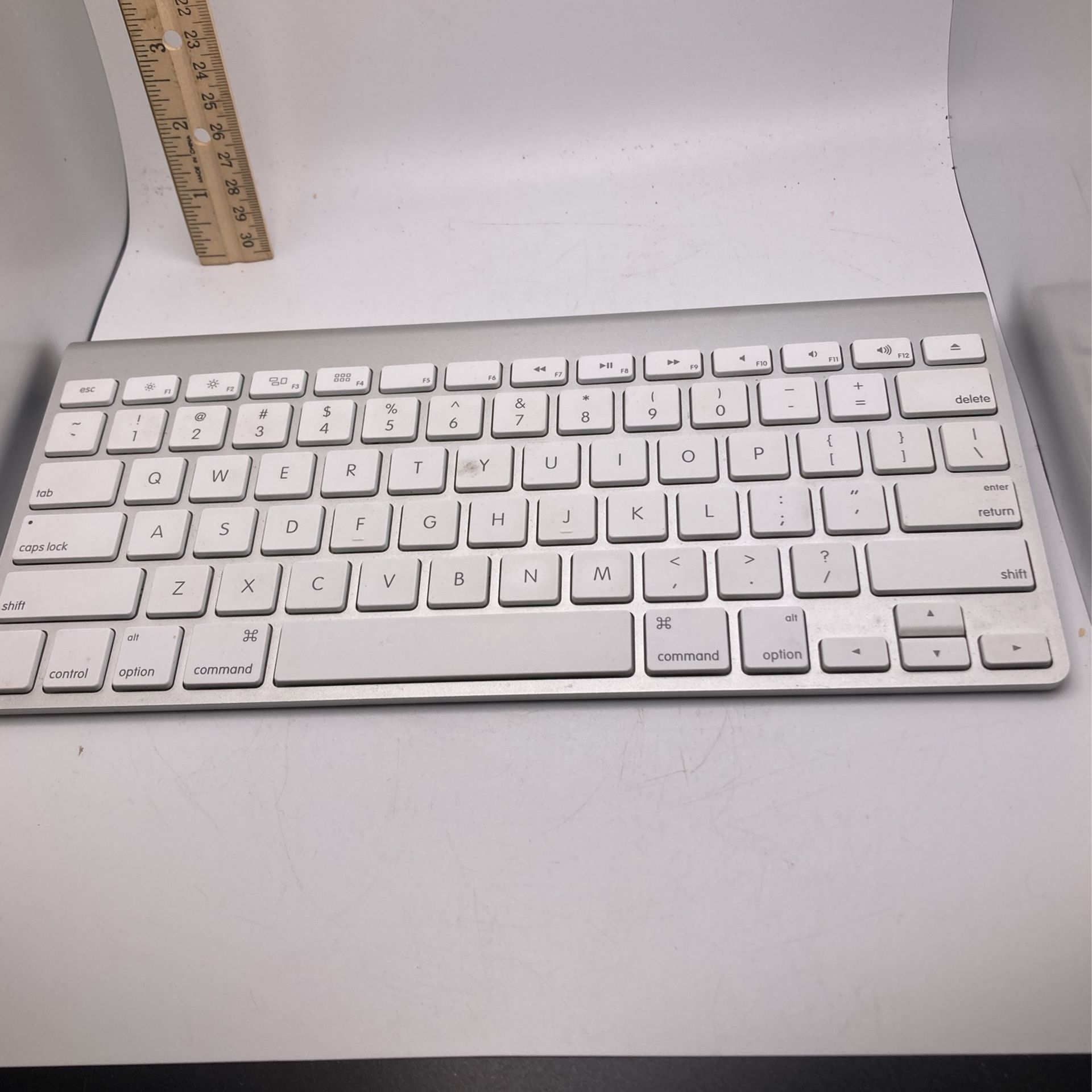 Apple Keyboard Model A1314 for Sale in Boca Raton, FL OfferUp