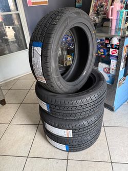 4 225/55/17 new tires