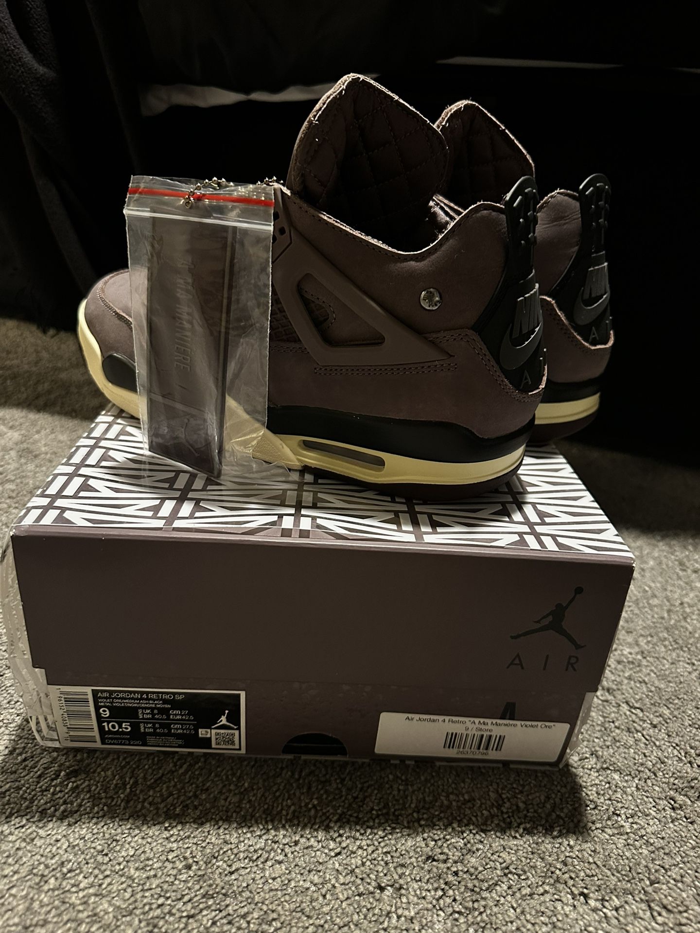 Jordan 4 Retro SP A Ma Maniere Violet Ore
