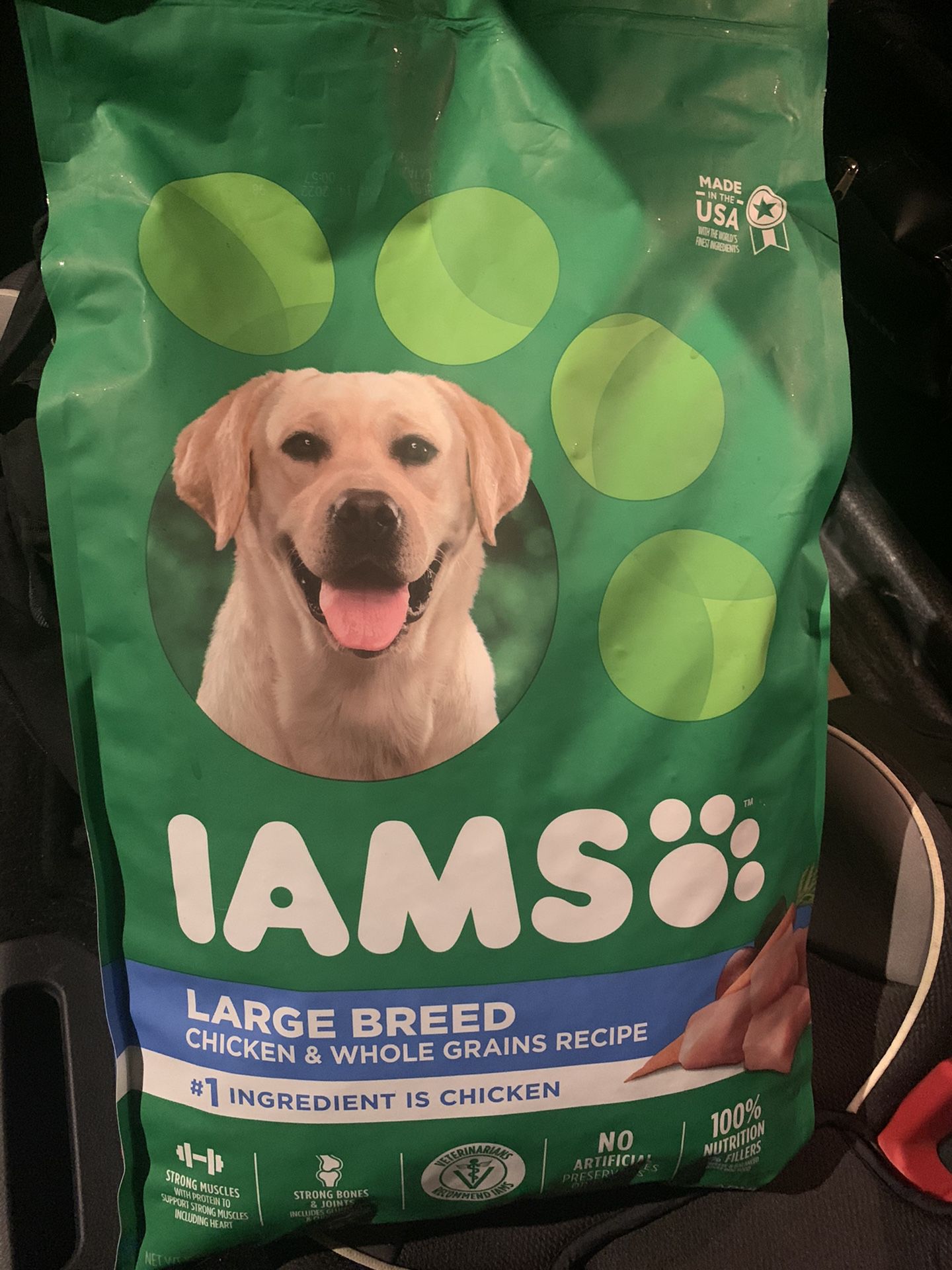 Iams Large Breed Dog Food. 15 Lb Sealed Bag!
