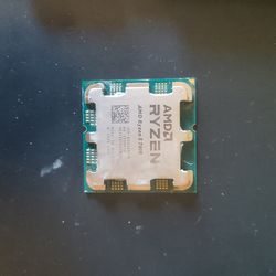 AMD RYZEN 5 7600