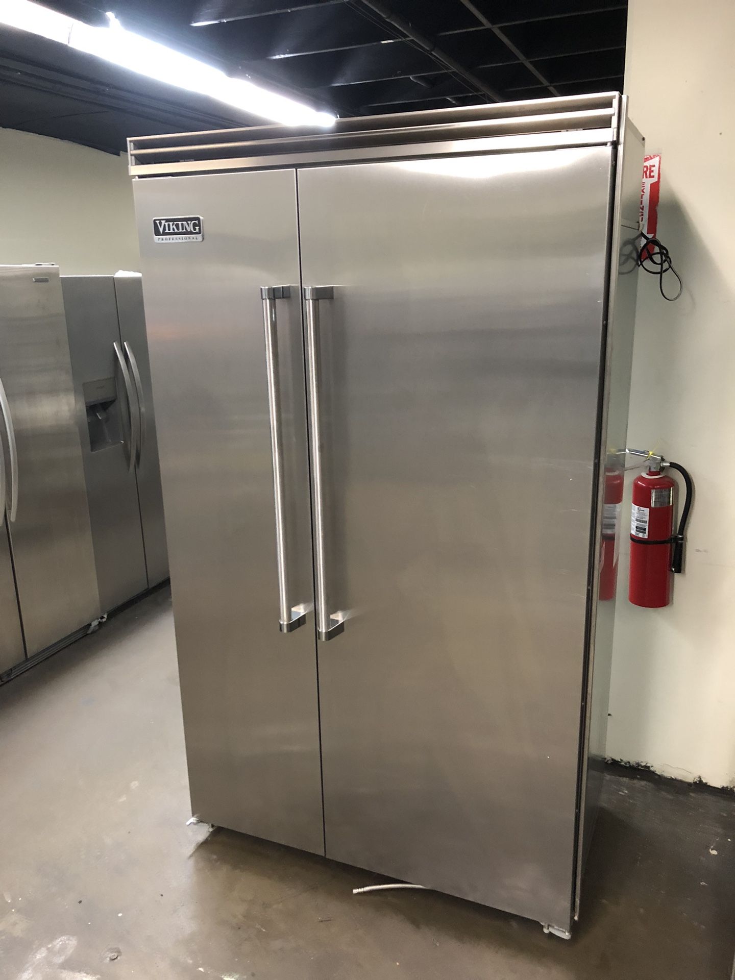 Viking 48” Stainless Steel Built In Side By Side Refrigerator 5 Series Model