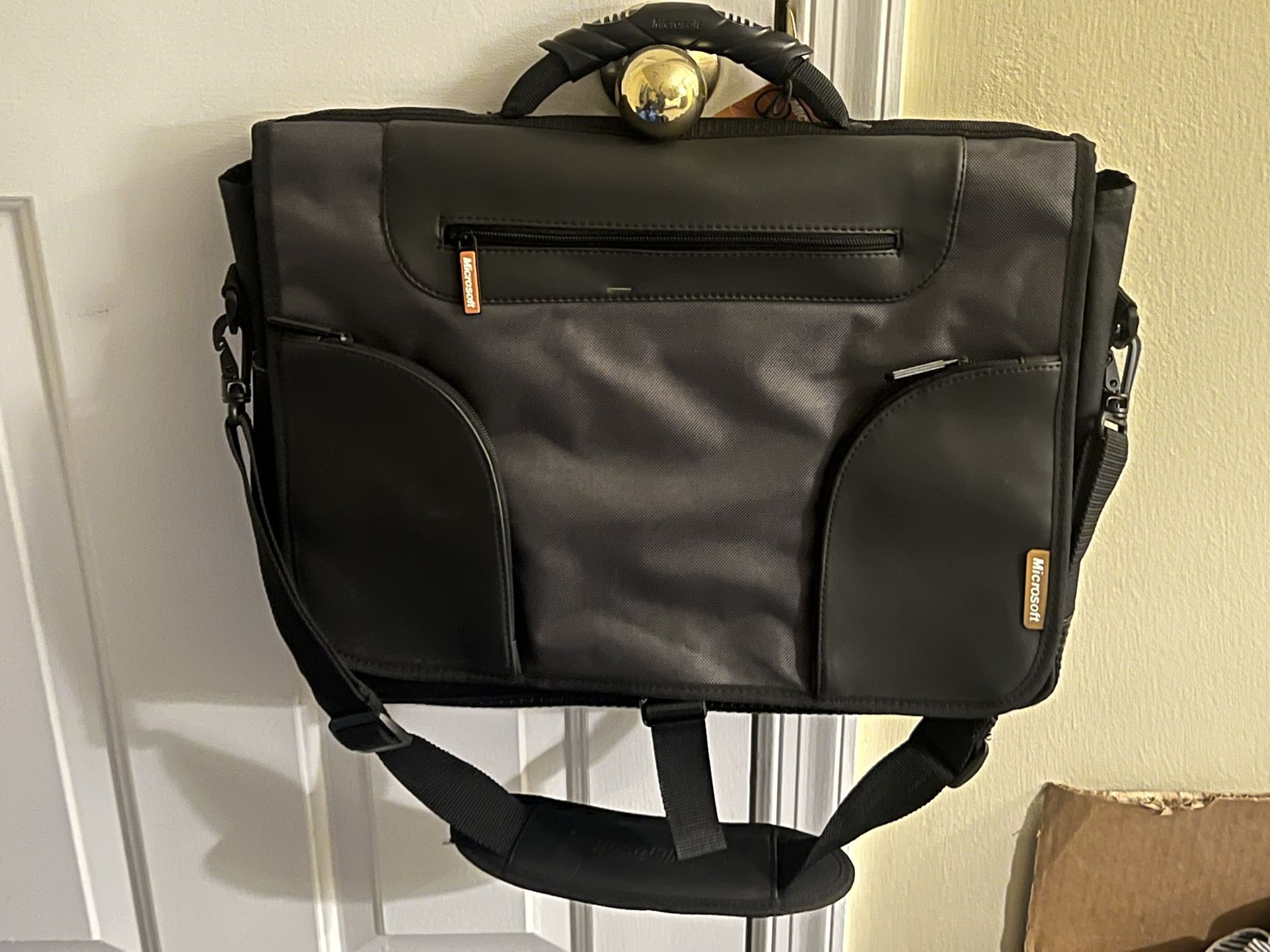 NWT Microsoft Laptop/Computer Bag