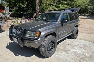 2002 JEEP GRAND CHEROKEE