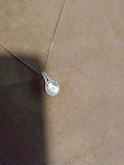 .925 Silver chain and pendant