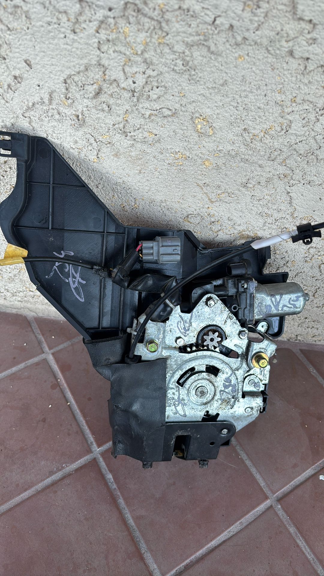 Honda Odyssey Sliding Door Motor Left
