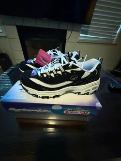 Skechers Women’s Size 7