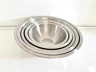 5 Piece Stainless Steel Mixing Bowl Set - 1,2, 3, 4, 5 Qt.