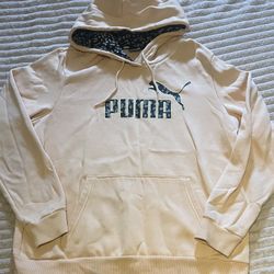 Large women’s puma Hoodie