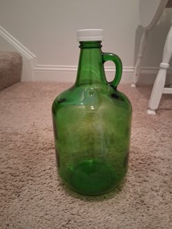 Vintage  Green Glass 1 Gallon Jug with Lid