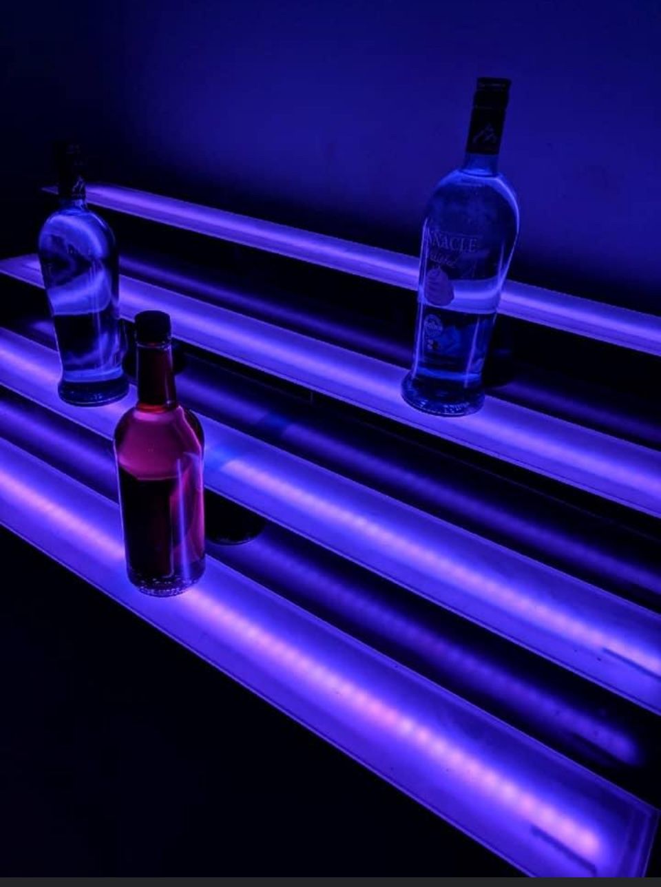 Restaurant bar Alcohol Show Case Shelves