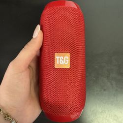 T&G117 Portable Bluetooth Speaker (Red)