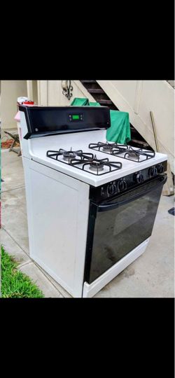 GE Gas Range Stove White and Black