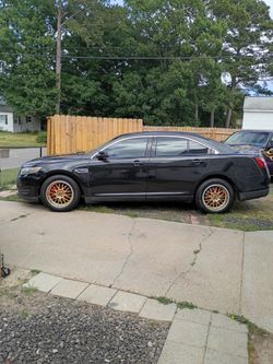 2013 Ford tores 4.d sdn odo 172442
