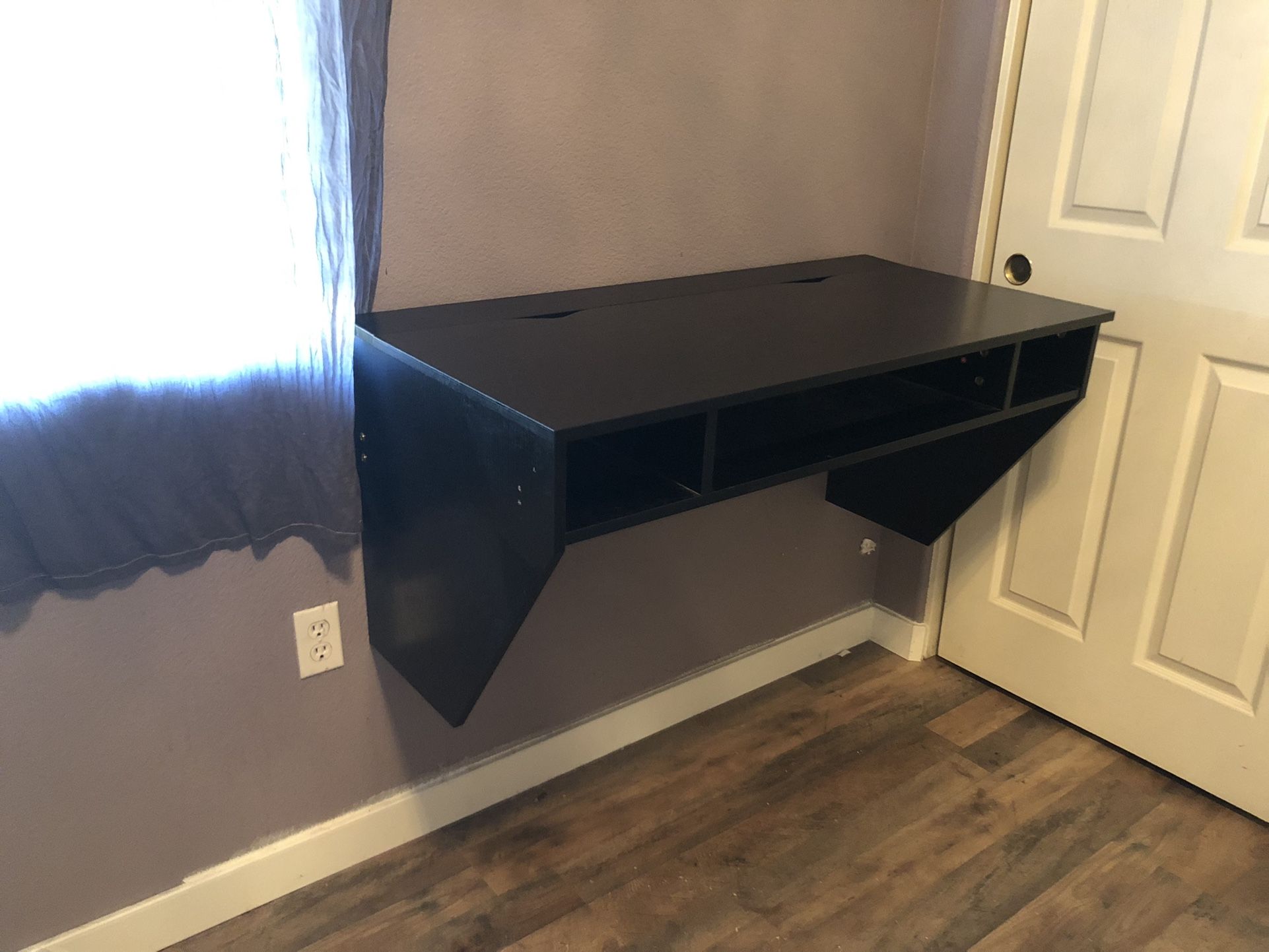 Minimalist Floating Desk