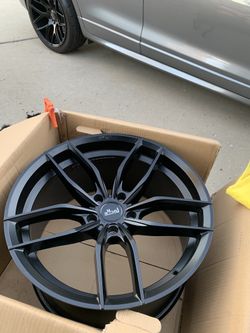 New Niche 20x10 5x120 Rim Black Pair M203