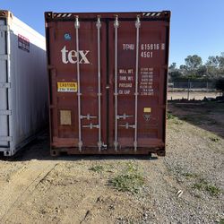 Used 20 & 40 Foot Shipping Containers Out of Miami
