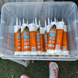 18 (Half Price) Gorilla Waterproof Caulking And Seal