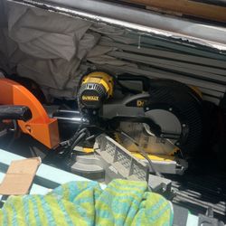 Dewalt 12 Inch Mitew Saw