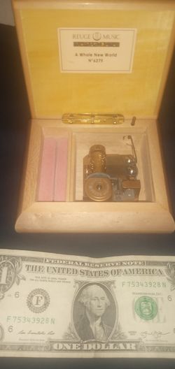 MUSIC BOX FROM ITALY 