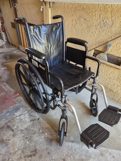 Wheelchair small to med  riders