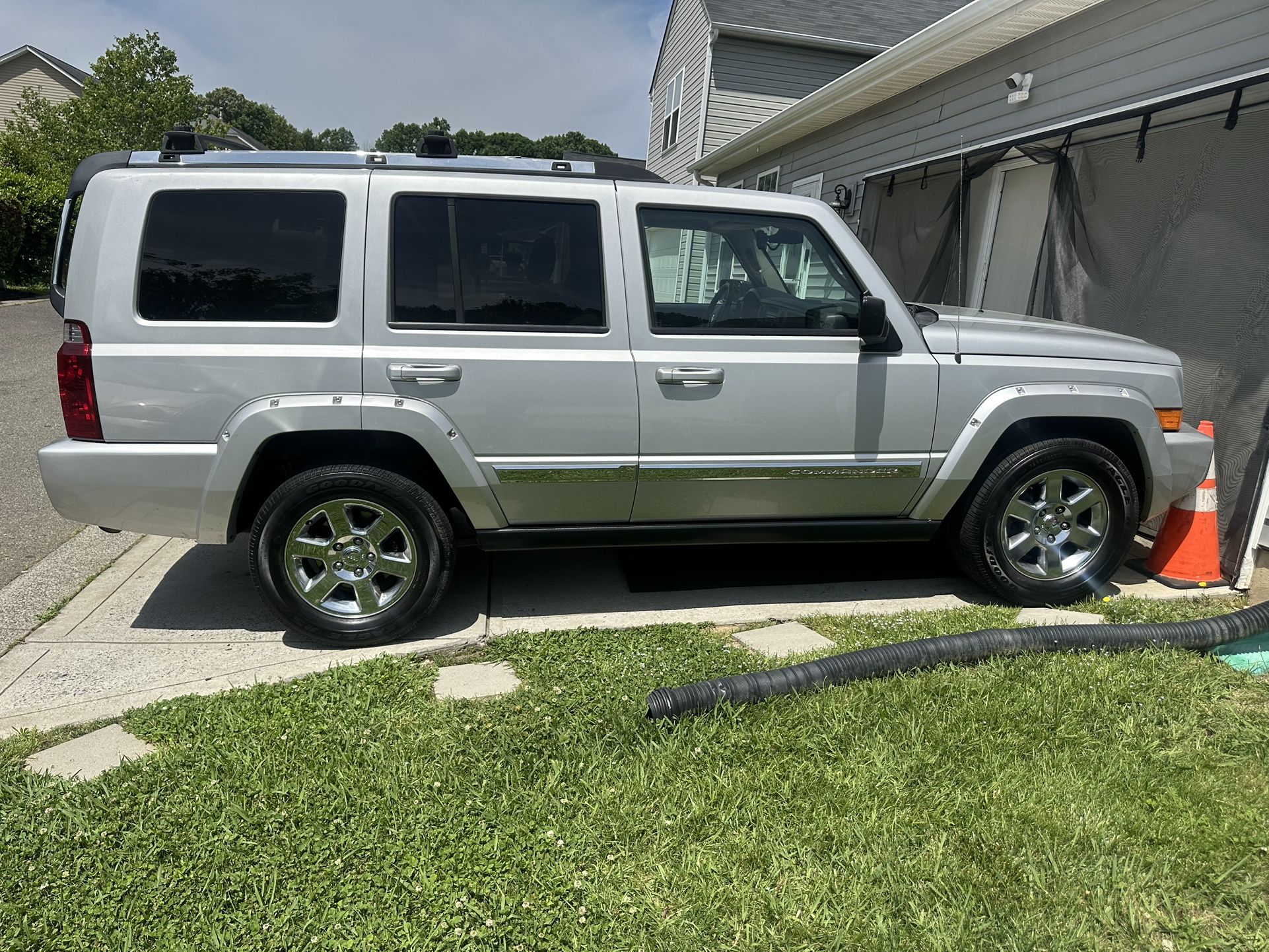 Jeep Commander