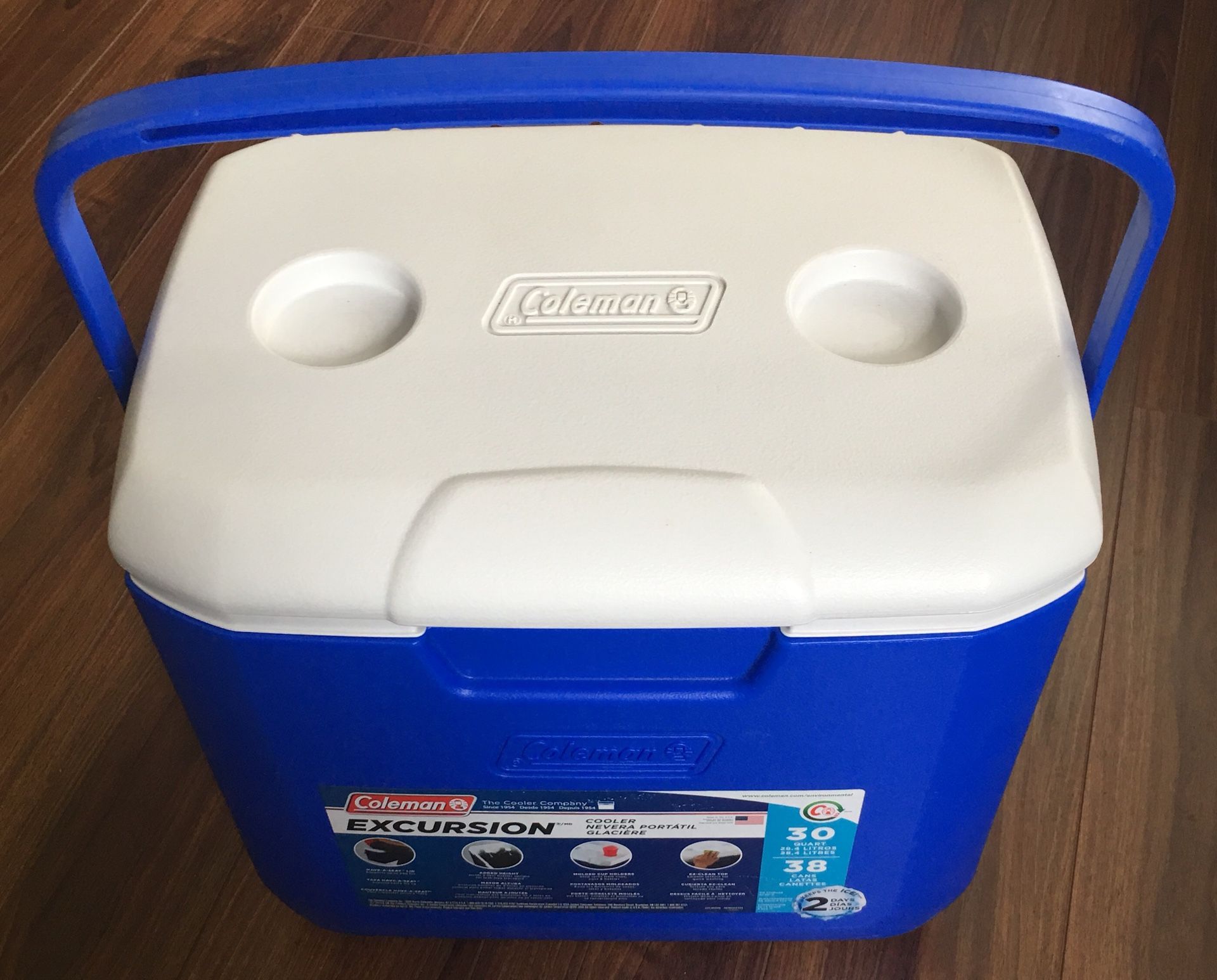 Coleman Blue 30 Qt Excursion Cooler