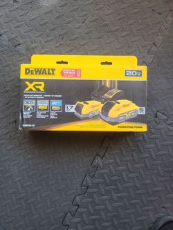 DeWalt 20V XR Powerstack Battery and Charger Kit