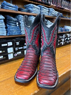 Men’s Boots