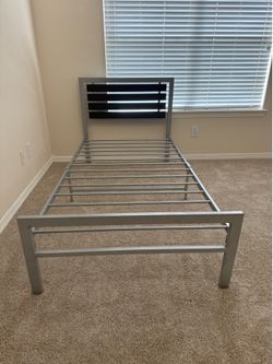 Twin Metal Platform Bed