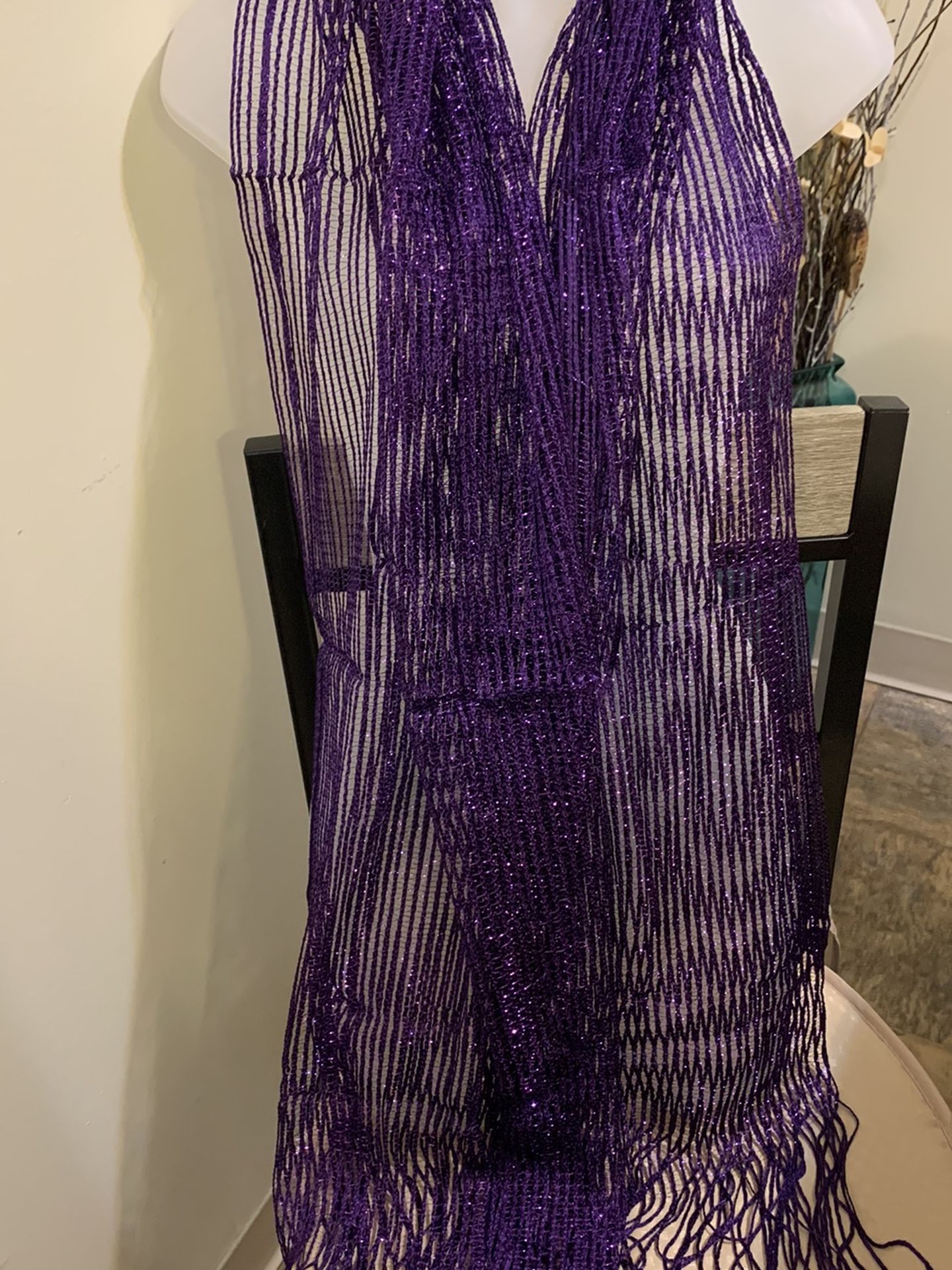 Women’s scarf