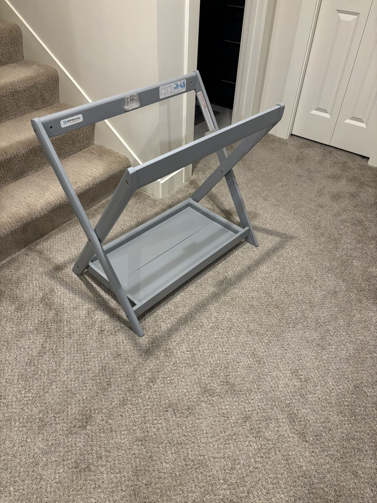 Uppababy Bassinet stand