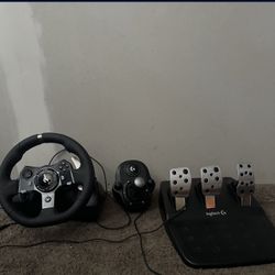 Logitech G29 Gaming Wheel for Playstation bundle with Driving Force Shifter